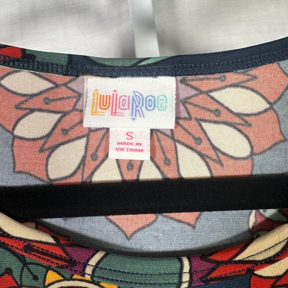 LuLaRoe IRMA Mandala Navy Blue Flowers Red Yellow Hi-Low Tunic Top Shirt SMALL S - Picture 2 of 6